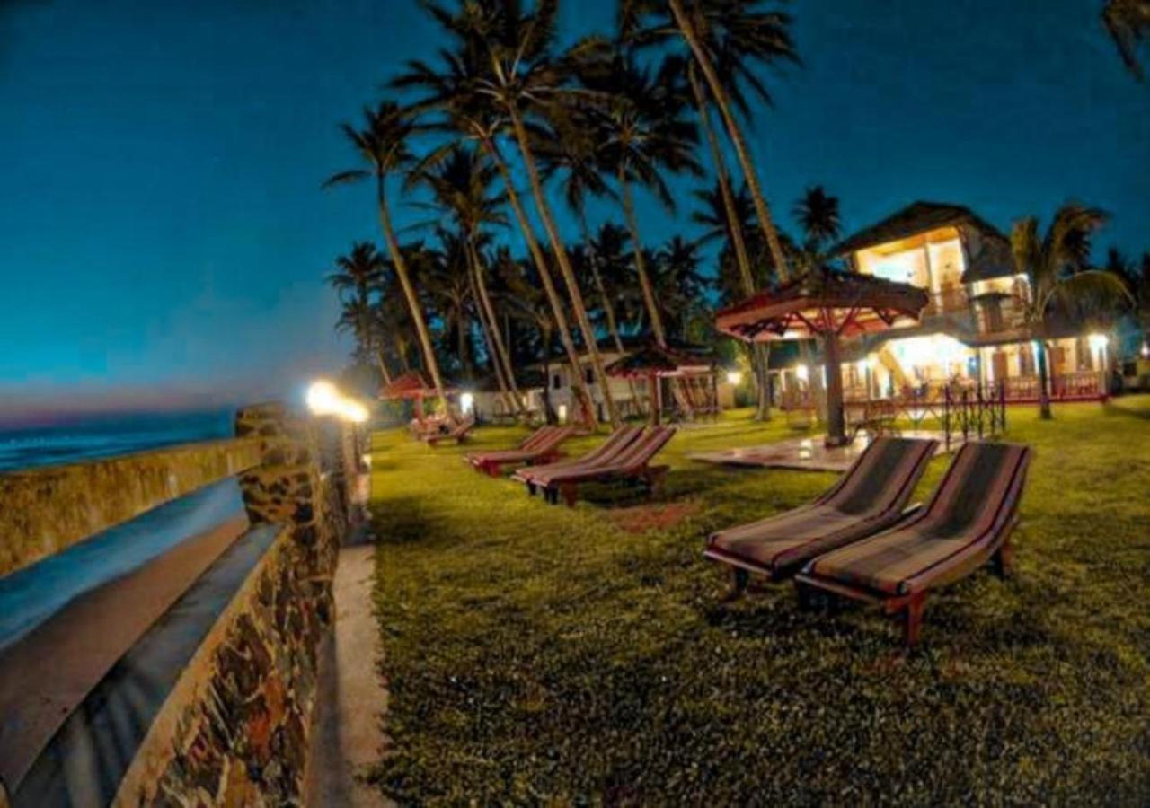 Nu-Vin Beach Hotel Ahangama Exterior foto